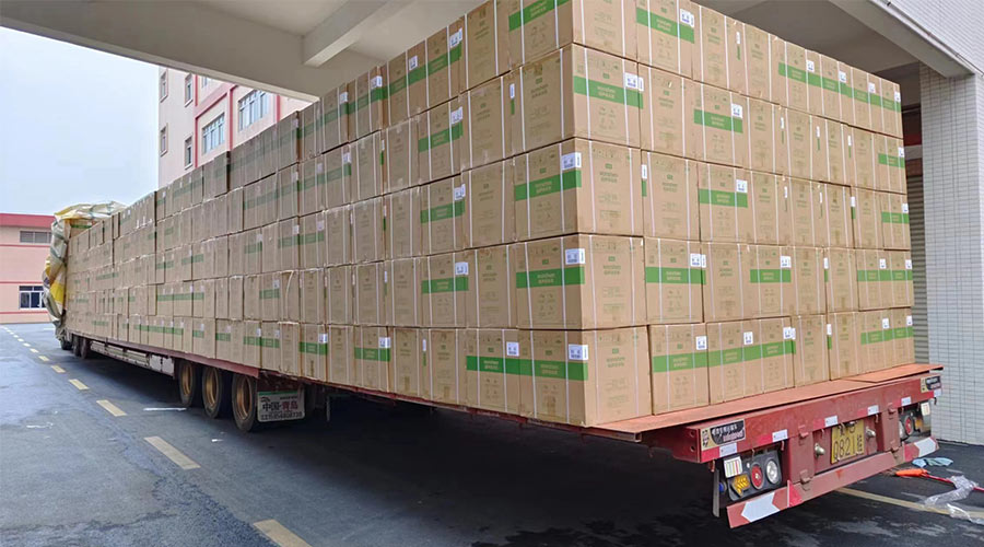 場(chǎng)面壯觀！國內(nèi)某知名品牌客戶2000臺(tái)波輪洗衣機(jī)高效裝柜完畢