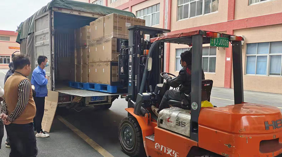 加急生產順利出貨！緩解客戶節(jié)后衣服干衣機庫存不足問題